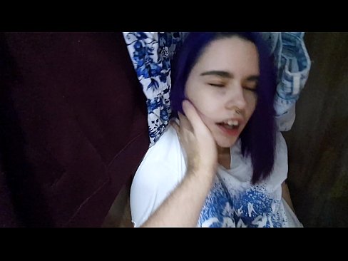 ❤️ Ya sami kanwata a cikin kabad ya taimaka mata ️ Batsa ﹏